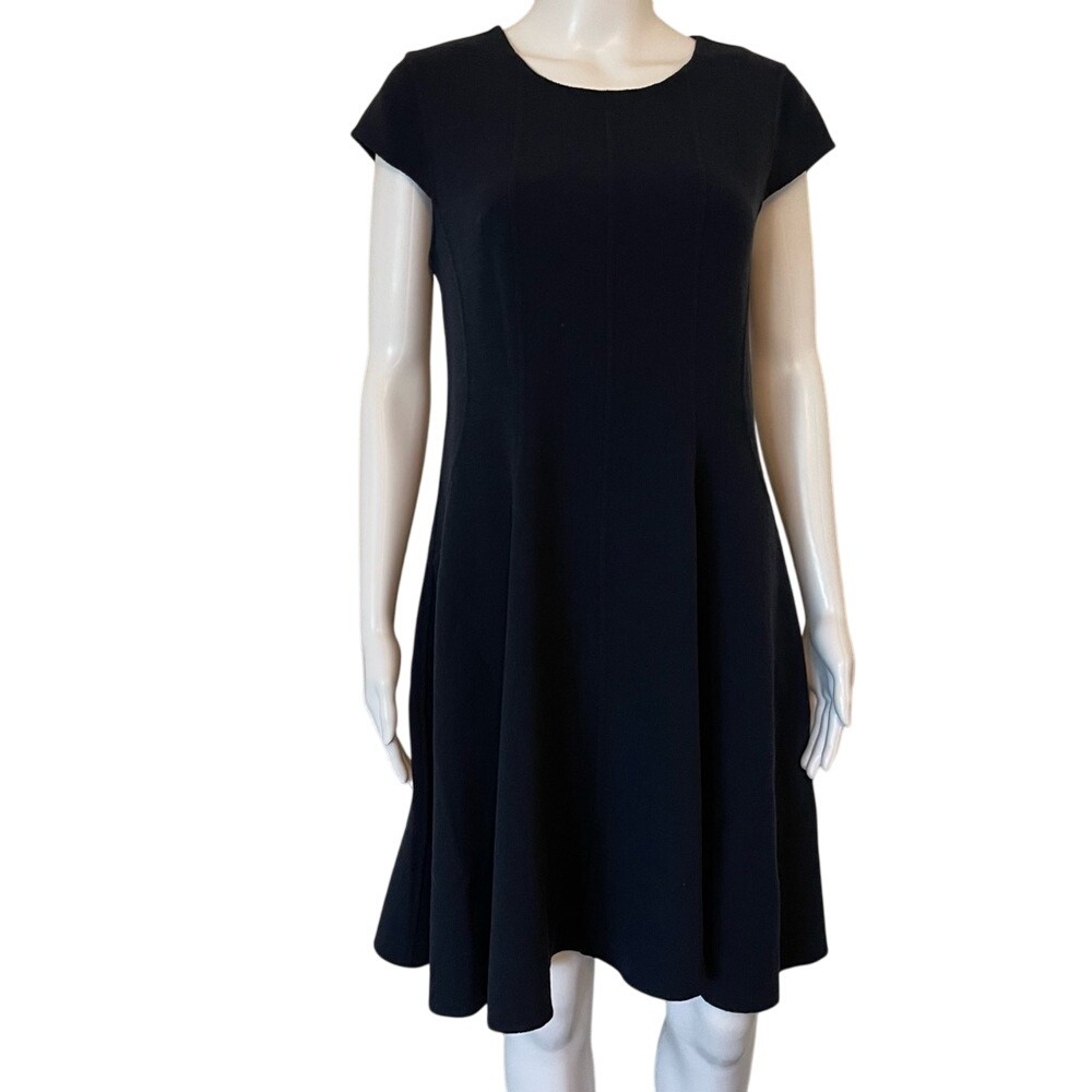Armani Collezioni Navy Blue Cap Sleeve Rounded Neck Fit & Flare Wool Dress - 8